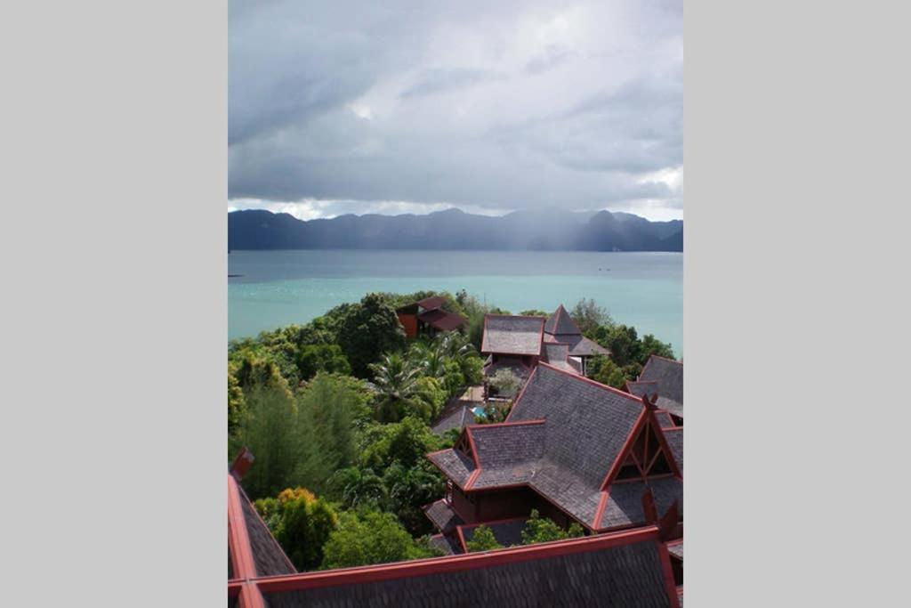 Gaze 2: Modern Tropical Seaview Villa Pantai Cenang  Bagian luar foto