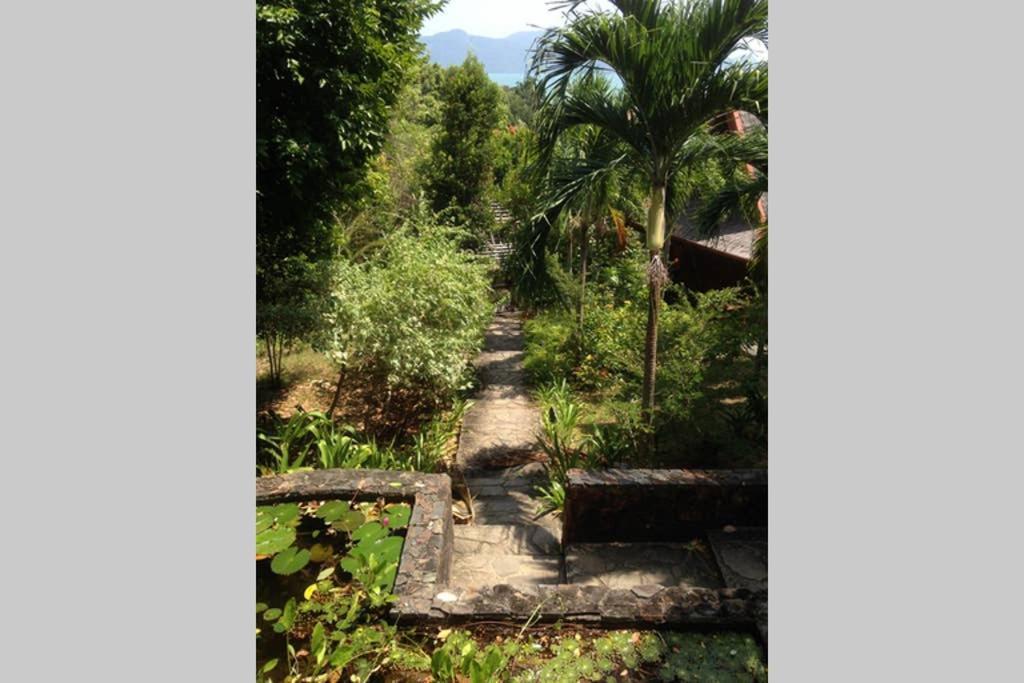 Gaze 2: Modern Tropical Seaview Villa Pantai Cenang  Bagian luar foto